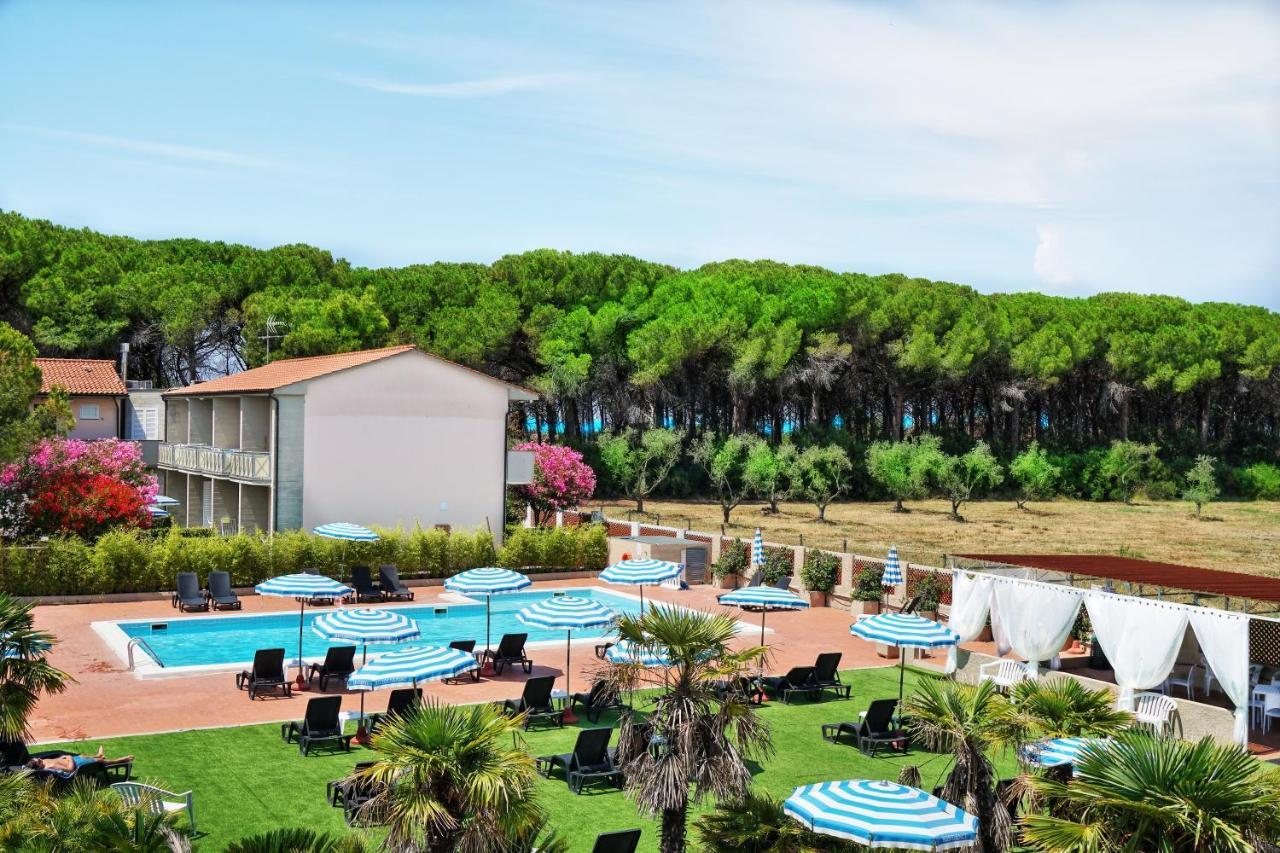 Oleandri Suite Hotel Vada Exterior foto