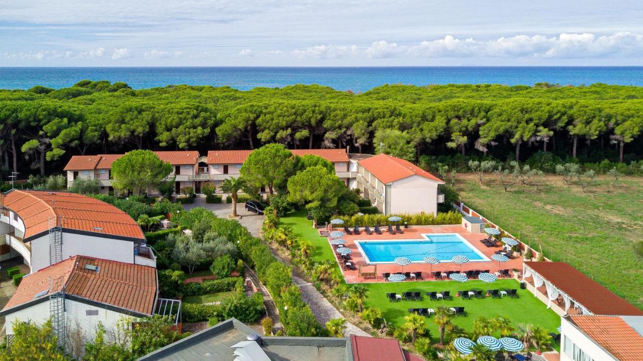 Oleandri Suite Hotel Vada Exterior foto